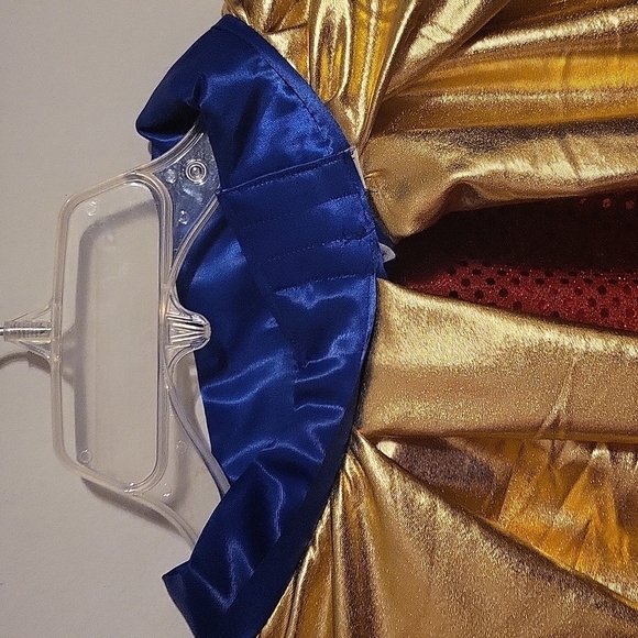 Wine Woman Costume - Picture 14 of 14